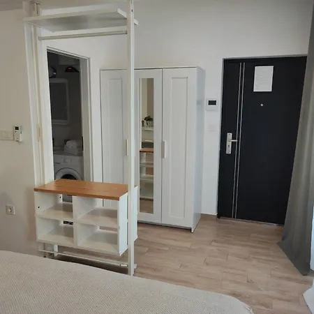 Apartment Agostini - Self Check-in - Free Gated Parking On Site Rijeka