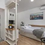 Agostini