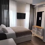 Agostini غييكا