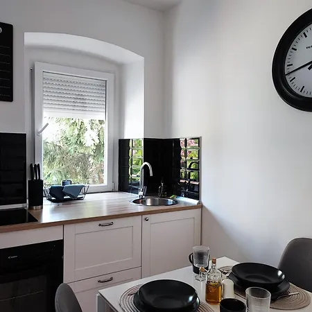 Agostini - Studios With Self Check-In - Paid Parking Inside Property Rijeka