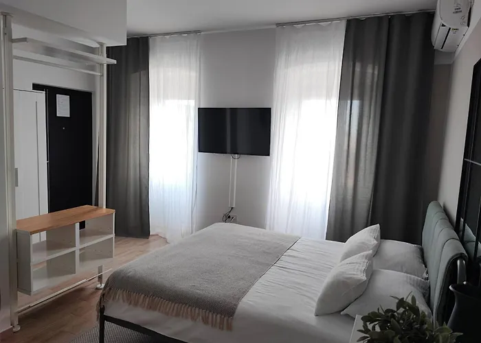 アパート Agostini Residence *
